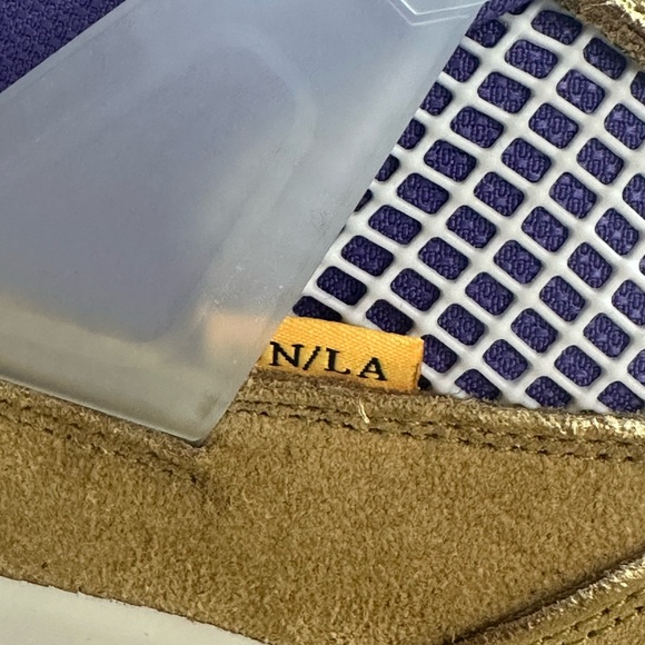 JORDAN DESERT MOSS 4s - Picture 7 of 9